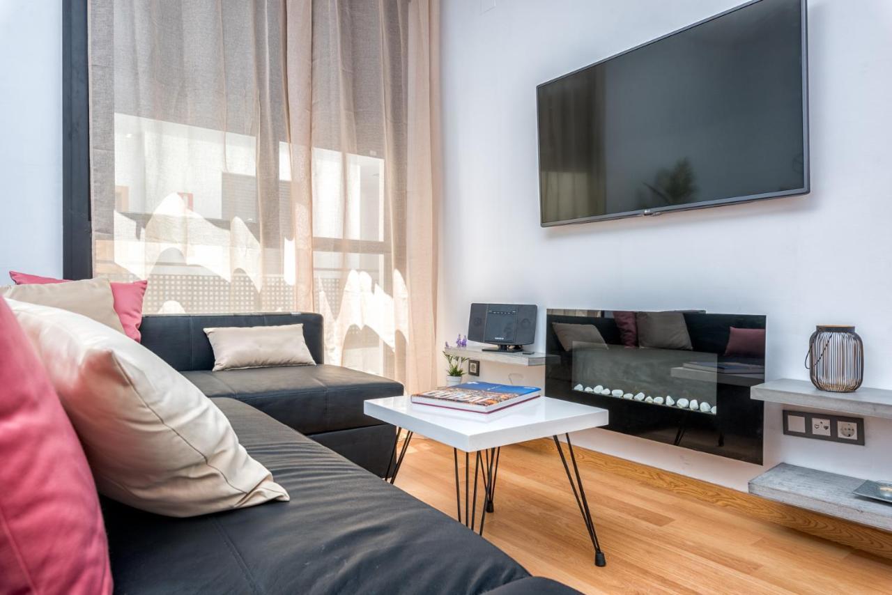 Appartement Atico Con Terraza Ac 1Hab En El Centro Y Piscina Comunitaria à Málaga Extérieur photo