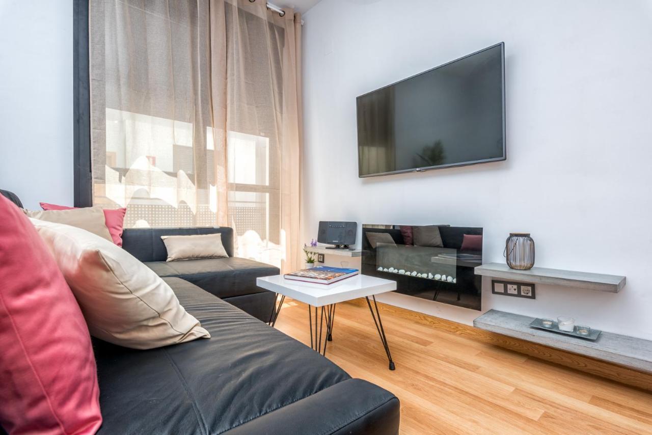 Appartement Atico Con Terraza Ac 1Hab En El Centro Y Piscina Comunitaria à Málaga Extérieur photo