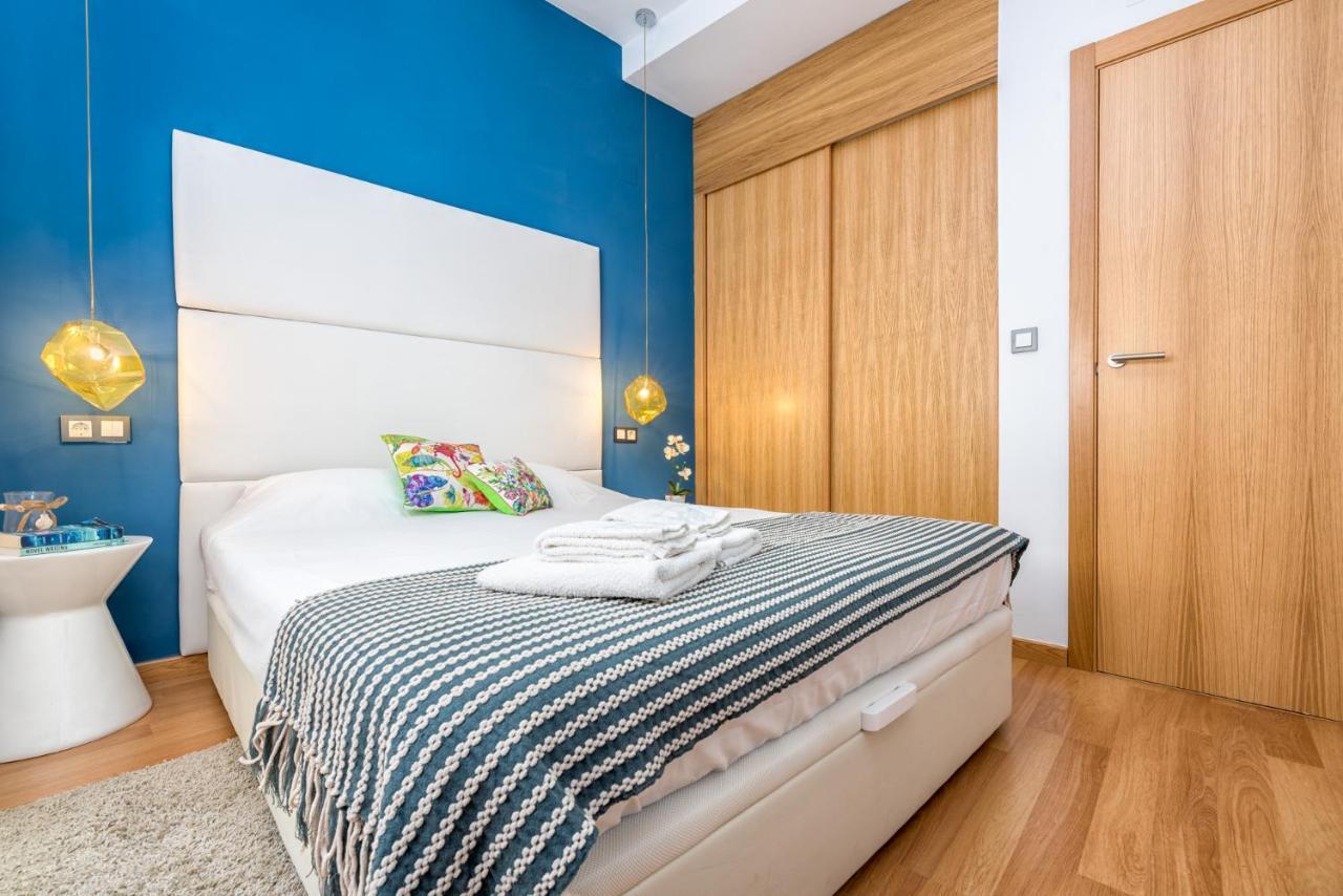 Appartement Atico Con Terraza Ac 1Hab En El Centro Y Piscina Comunitaria à Málaga Extérieur photo