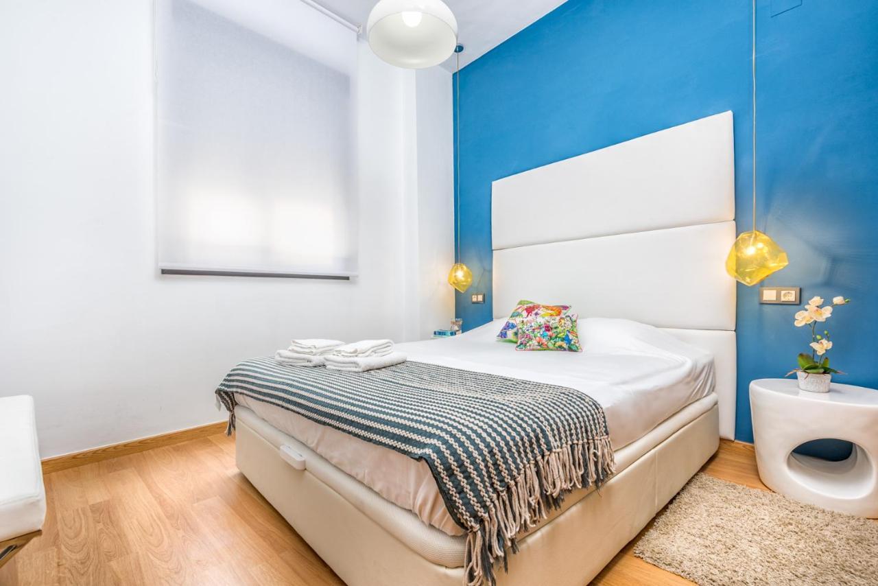 Appartement Atico Con Terraza Ac 1Hab En El Centro Y Piscina Comunitaria à Málaga Extérieur photo