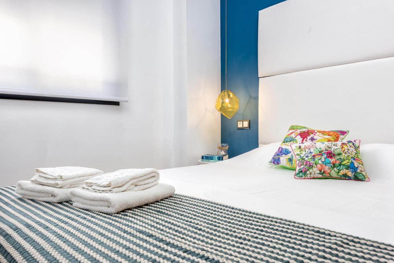 Appartement Atico Con Terraza Ac 1Hab En El Centro Y Piscina Comunitaria à Málaga Extérieur photo