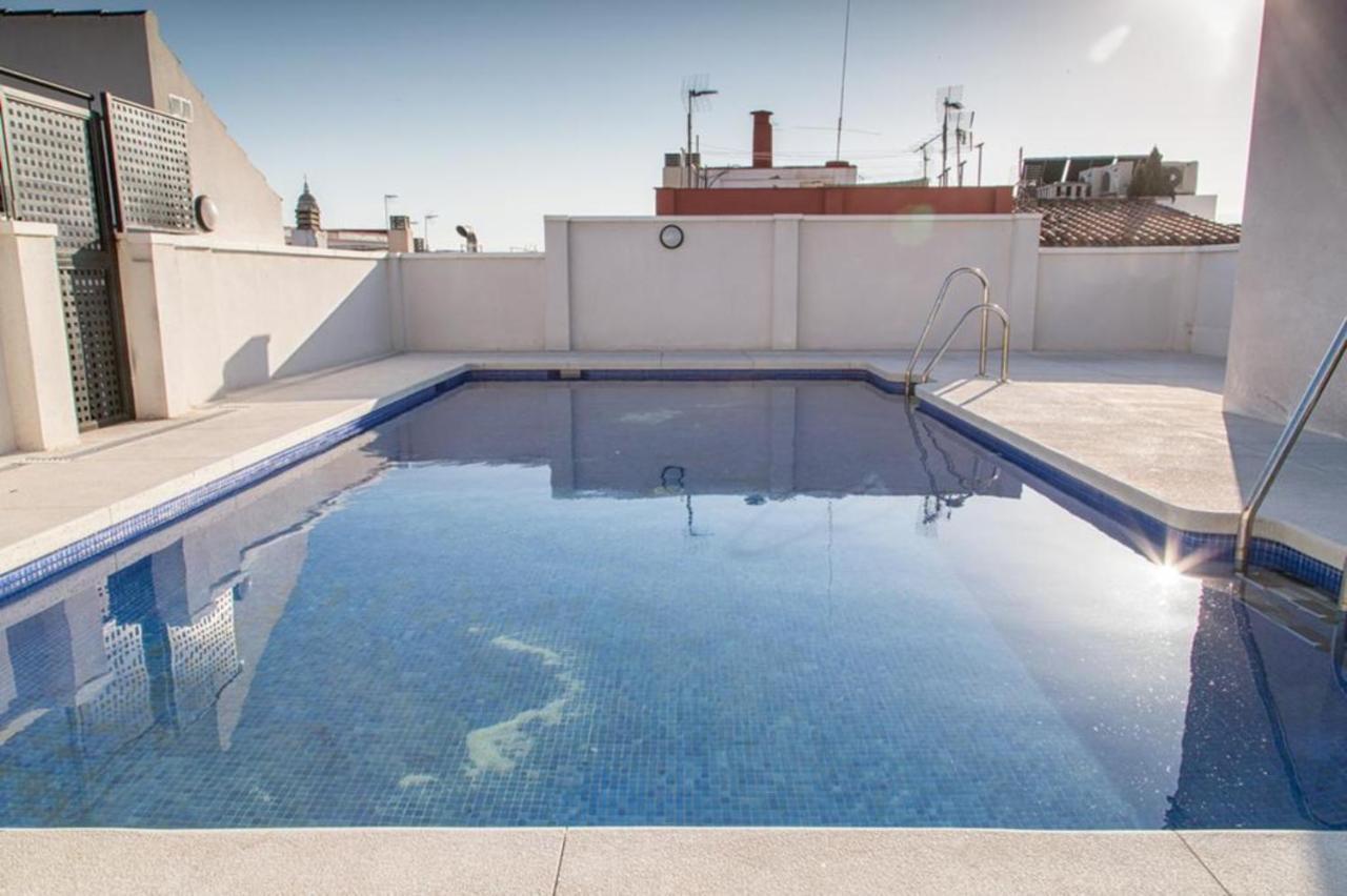 Appartement Atico Con Terraza Ac 1Hab En El Centro Y Piscina Comunitaria à Málaga Extérieur photo